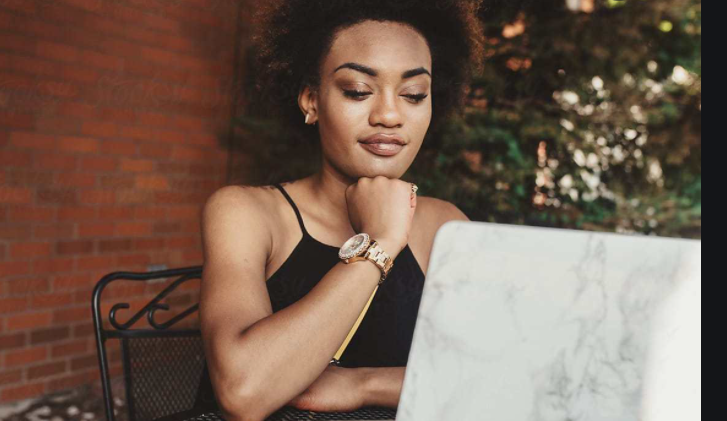 reading mails